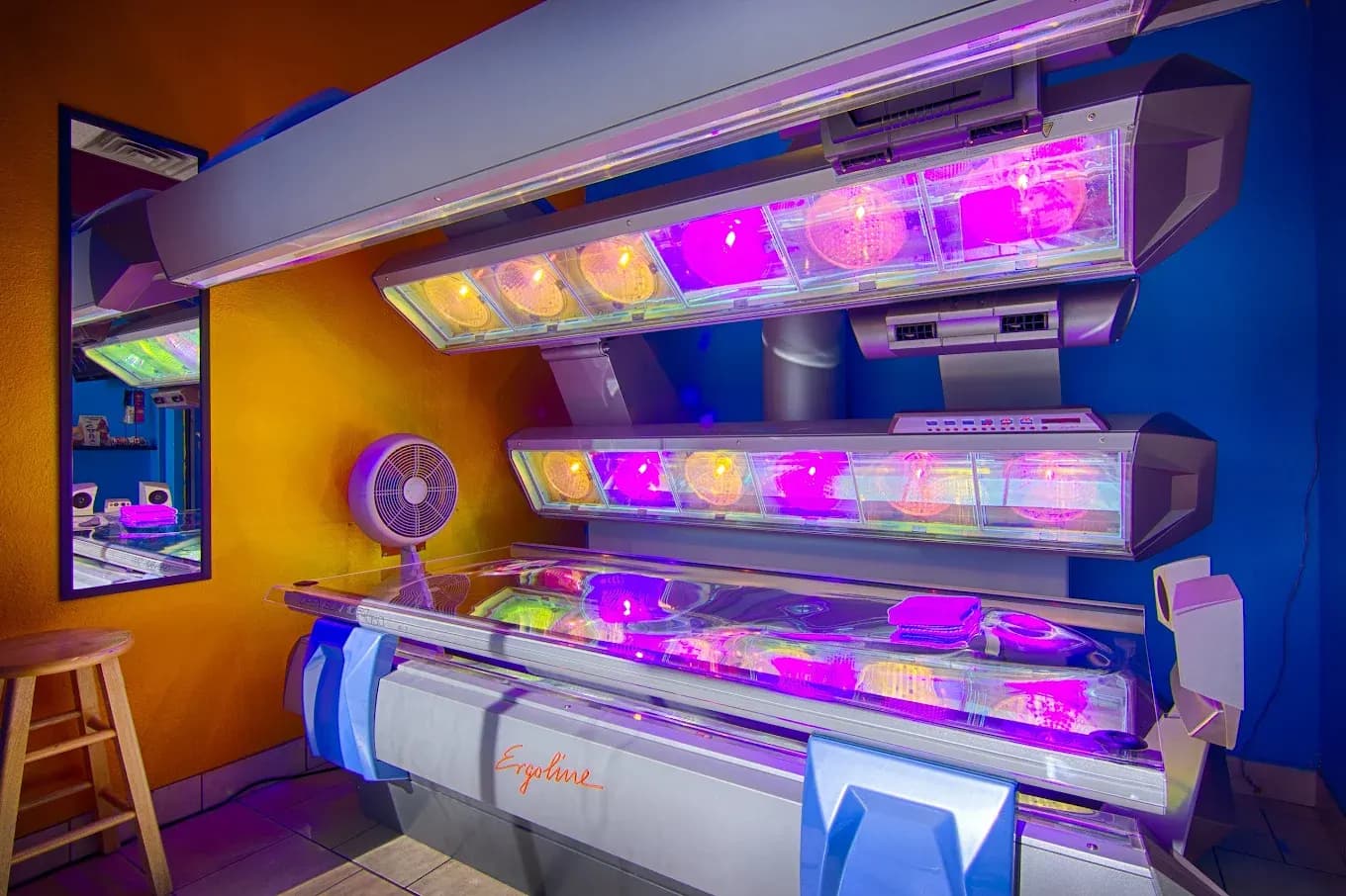 Cancun Tan business background image